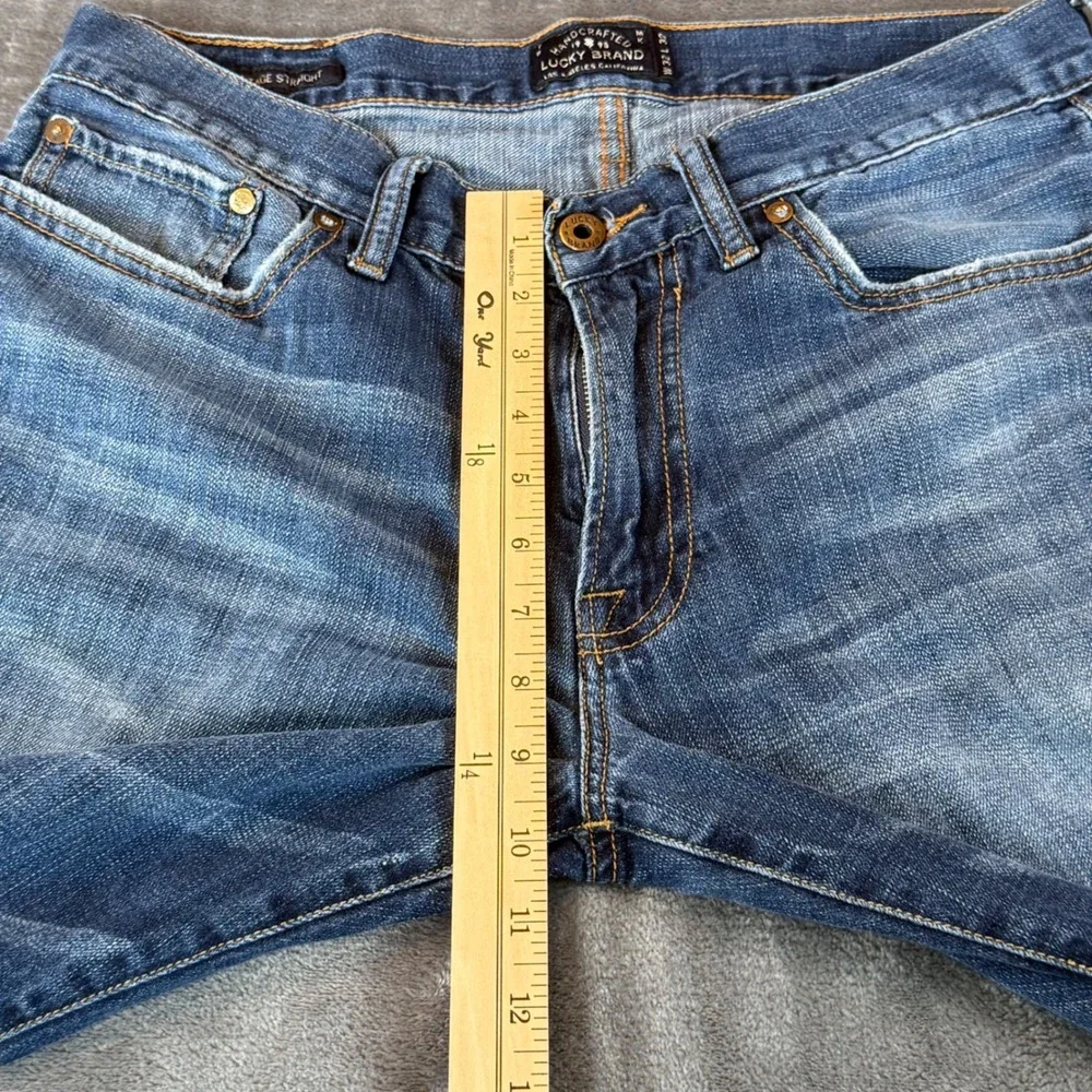 Lucky Brand Men's Jeans 363 Vintage Straight Size 32X32 Medium Wash - Picture 9 of 12